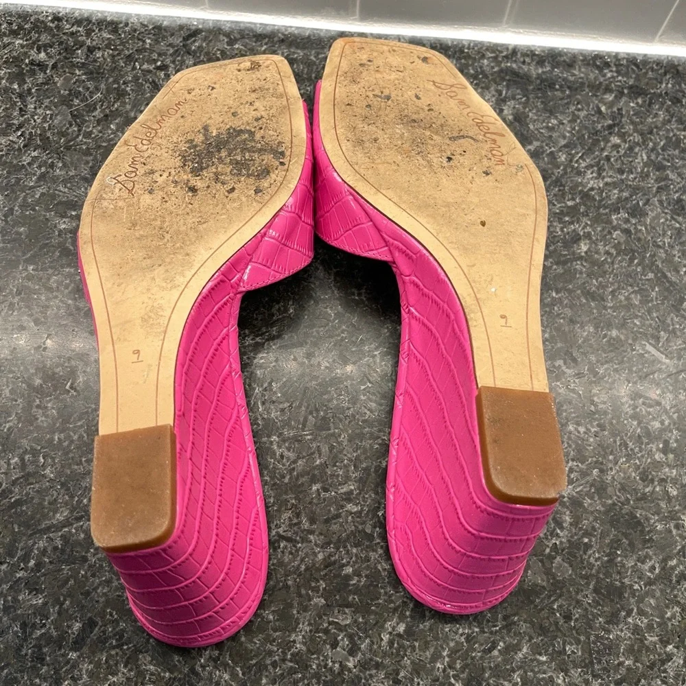Sam Edelman Tesma Wedge Mule Sandals - Magenta Crocodile Leather - Size 9 EUC - Picture 7 of 7